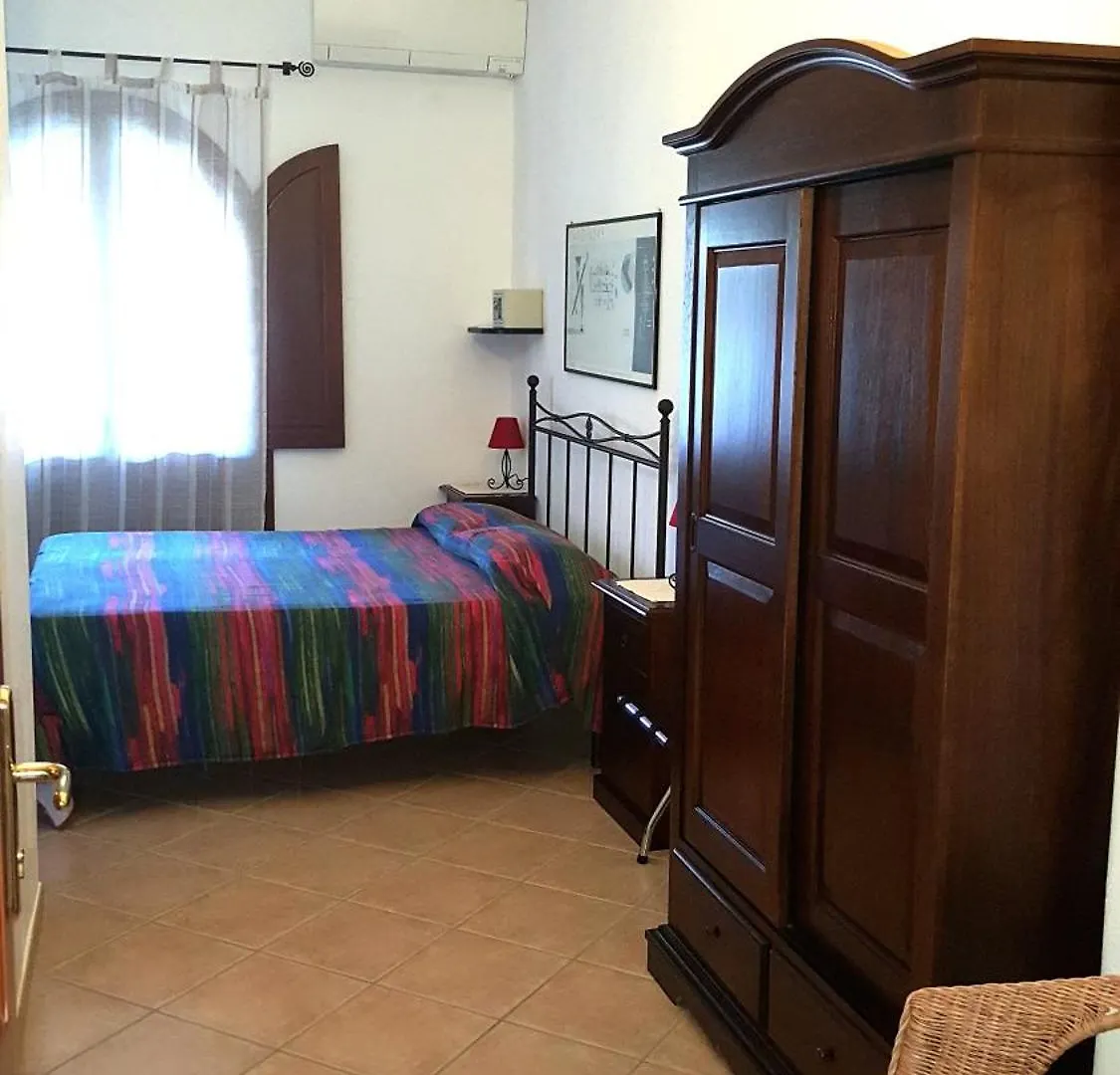 B&B Brezza Di Mare Villasimius Bed & Breakfast